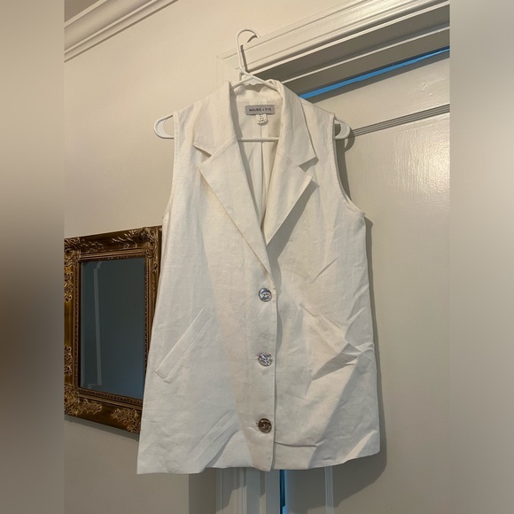 Maurie and Eve Linen Vest / Dress - Picture 5 of 6